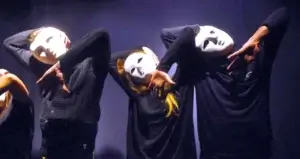 كمال زعلول يكتب: مسرح (المحبظين) - (4).. الأزياء والإكسسوارات