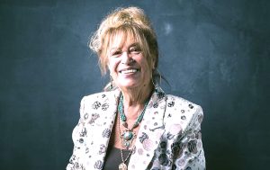 مهرجان البحرين السينمائي يكرم (منى واصف)