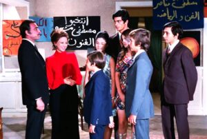 (فاتن حمامة).. نجحت في تقديم شرائح مختلفة للأم المثقفة، والبسيطة، والراقية (2 /2)