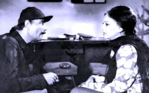 (فاتن حمامة).. نجحت في تقديم شرائح مختلفة للأم المثقفة، والبسيطة، والراقية (2 /2)