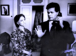 (فاتن حمامة).. نجحت في تقديم شرائح مختلفة للأم المثقفة، والبسيطة، والراقية (2 /2)