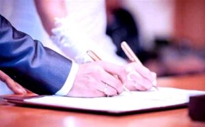 (سمر البنداري) تُناقش جذور الطلاق الصامت وتأثير الضغوط المادية