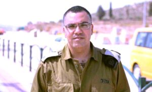 (أفيخاي أدرعي) ومن بعده كابتن (آيلا)..  إسرائيل تكذب بالعربي!