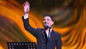 (وليد الشامي) يشعل مسرح محمد عبده أرينا في العاصمة الرياض
