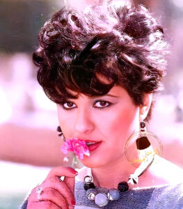 محمد شمروخ يكتب: نداء إلى بعض (الفنانين): (أرجوكم اخرسوا)!