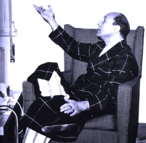 (محمد عبد الوهاب) سجل القرآن فعلا بشهادة صديقه مهندس الصوت (نصري عبدالنور)