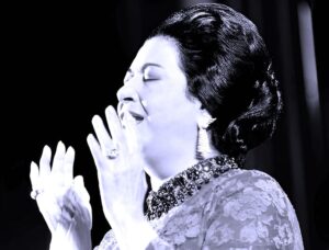 محمد الروبي يكتب: (فيروز) و(أم كلثوم): كيف يختارنا الغناء؟