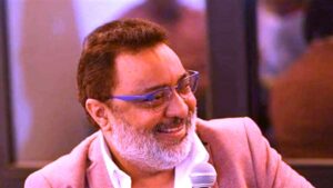 رضا العربي يكتب: (عبد الرحيم كمال).. الرجل الذي يكتب بروحٍ لها ظل