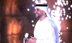 (حسين الجسمي) يطلق أغنيته الجديدة (أبوس خشمه) بروح شعبية سعودية معاصرة