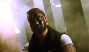 (المنسي): أغنية (متمنّي) تحمل طابعاً وجدانياً يمزج بين الإحساس والكلمة