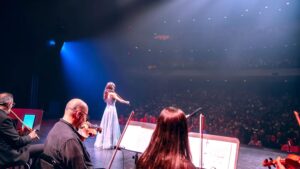 (أمل القرمازي).. امرأة رفعت راية تونس في أكبر المسارح الدولية