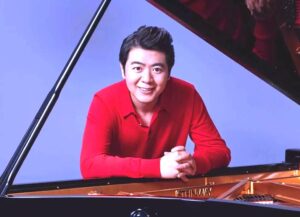 عازف البيانو العالمي (لانج لانج): العزف أمام الأهرامات حلم حياتي