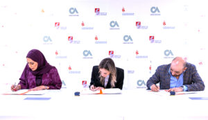 (من الصفحة إلى الشاشة).. برتكول تعاون بين (الصباح إخوان) و(هيئة الشارقة للكتاب)