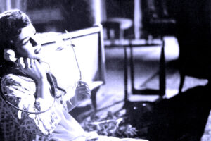 (سميرة أحمد).. كانت رمزاً للبنت الخجول المليئة بالحيوية وجسدت دور الأم وهى لديها 23 سنة!