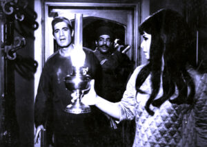 (سميرة أحمد).. كانت رمزاً للبنت الخجول المليئة بالحيوية وجسدت دور الأم وهى لديها 23 سنة!