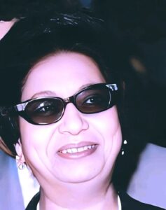 رضا العربي يكتب: (أم كلثوم).. حين تُبرِّئها النجوم ويخونها الاتهام