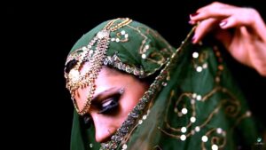 الجمهور يتفاعل مع أغنية (صوفيا) الجديدة (زي الجبل)