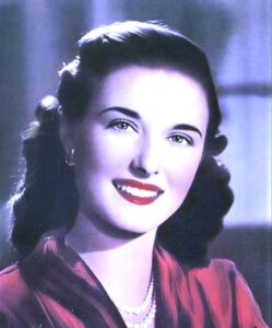 (مريم فخر الدين).. الجميلة التى زحفت الي الأدوار الثانوية عن رضا تام، بسبب أمومتها! (2)