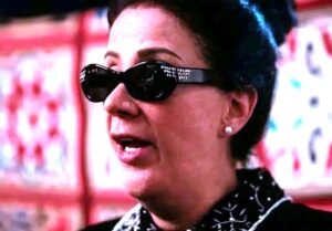 رضا العربي يكتب: (أم كلثوم).. حين تُبرِّئها النجوم ويخونها الاتهام