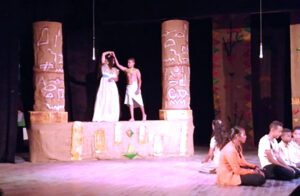 كمال زعلول يكتب: التدريبات الخاصة بمسرح (المحبظين)