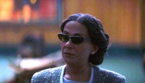 محمود حسونة يكتب: (الست).. فنانونا في الفخ و(أم كلثوم) خارج المصيدة