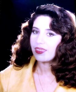 (عايشة الوعد) الأديبة التى أكتشفها بليغ حمدي، ولحن لها الموجي (مابنسكتش أبدا)