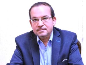 (فوزي إبراهيم): كتبت (صابر وراضي) لصابر الرباعي، لكن غناها (جورج وسوف)