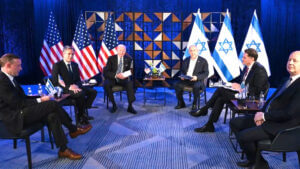 سلاح يوم القيامة ..البحث عن شرعية (إسرائيل) في الإعلام الأمريكي!