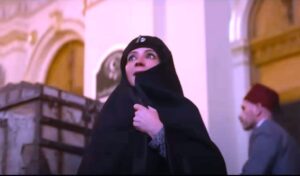 أخطاء فيلم (الست) التاريخية.. زيفت حكاية (آخر ساعة، وثورة يوليو)، ورسخت لجشع والدها (2/2)