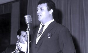 (فهد بلان).. صوت جبلي غيّر ملامح الغناء العربي