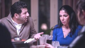 محمد شمروخ يكتب: (منى زكي).. ليه الناس كرهتها؟!