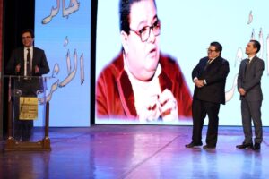 سر دموع (خالد جلال) في يوم تكريمه بالمسرح القومي