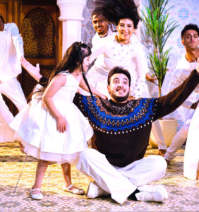 (الحسن عادل) ينتهي من تصوير فيديو كليب جديد يحمل عنوان (كل سنة)