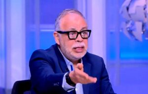 (أشرف زكي) يكشف تفاصيل توجيه الرئيس عبد الفتاح السيسي برعاية كبار الفنانين