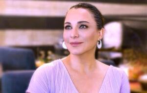 عامر فؤاد عامر يكتب: (سلاف فواخرجي).. محاكمة الفنان في زمن الانقسام