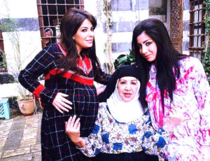 نجوم سوريا يد واحدة في وداع أم البهجة (هدى شعراوي) التى قتلت على يد خادمتها