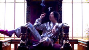 بهاء الدين يوسف يكتب: (جلالتها).. مسلسل ساخر لا يخلو من التعاطف مع العائلة الملكية