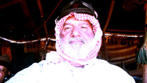 (طالب البلوشي): الإذاعة سبب شهرتي، وأهدي جمهوري (أهل البحر) في رمضان