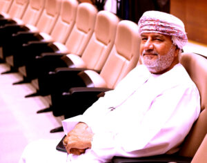 (طالب البلوشي): الإذاعة سبب شهرتي، وأهدي جمهوري (أهل البحر) في رمضان