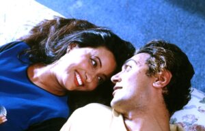 (يوسف شاهين): صعب جداً أن يرسم كاتب شخصية لها نفس قوة أم كلثوم وذكائها! (1/2)