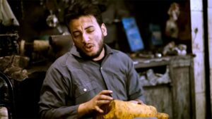 (الحسن عادل) يطرح أحدث كليباته الغنائية بعنوان (محدش ملاحظ)