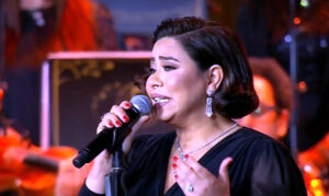 (شيرين عبد الوهاب) ليست في حاجة إلى مناشدات إعلامية وفنية.. محتاجة تتركوها في حالها