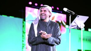 (حسين الجسمي) و(كاتي بيري) يشعلان أمسية تجمع بين الشرق والغرب