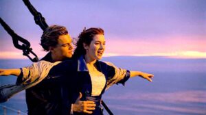 بعد تحقيقه مليار دولارفي أيام هل يكون (أفاتار: النار والرماد) الأعلى إيرادا في تاريخ السينما؟