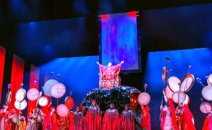 عرض أوبرا (زرقاء اليمامة) السعودية في معرض القاهرة للكتاب