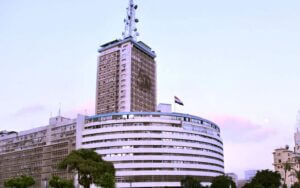 علي عبد الرحمن يكتب أرشيف (ماسبيرو) بين المنصه والقنوات الرقميه