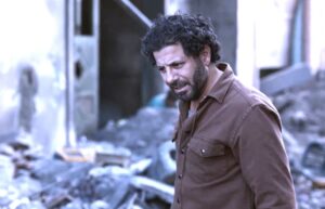 في (بورصة النجوم): منة شلبي على القمة، وينافسها إياد نصار، وعصام، وباسم، والكداوني، وياسر جلال