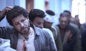 في (بورصة المسلسلات): (صحاب الأرض) على القمة، ينافسه (رأس الأفعى) و(عين سحرية) و(اتنين غيرنا)، و(كان يما كان).