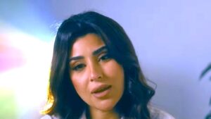 آيتن عامر تطلق أغنية وحشتونا وتحيي ذكرى الغائبين