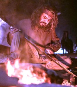 منذر رياحنة يوضح حقيقة إصابته خلال تصوير مسلسل (أبطال الرمال)